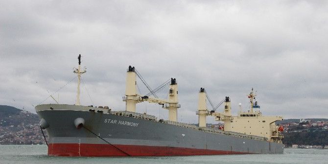 Karaya Oturan Gemiyi Kurtarma Çalışmaları Durduruldu