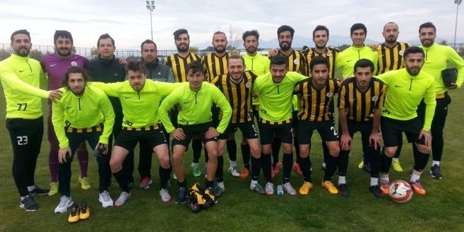 İnönü Üniversitesi İkinci Maçında Da Galip