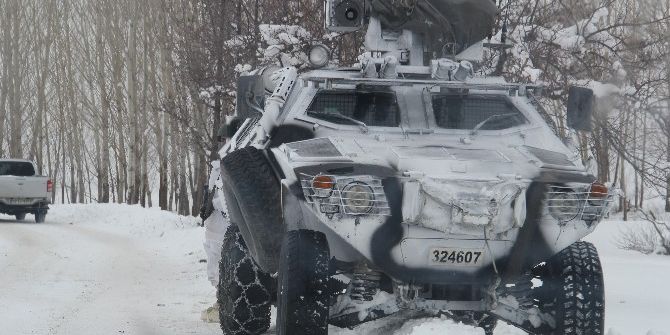 Bitlis Valisi Çınar’dan Üs Bölgesindeki Askerlere Ziyaret