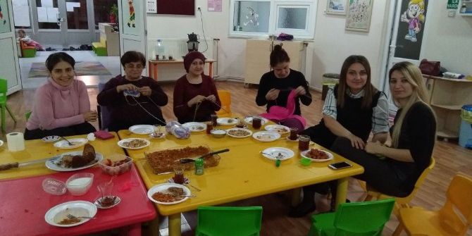 Örgü İle Gelen Mutluluk