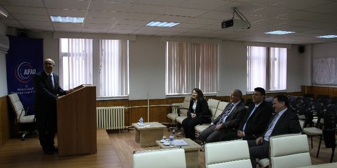 Vali Güvençer’e Afad’tan Brifing