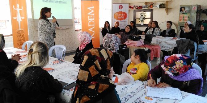 Keçiören’de ’Kadın Hakları Eğitimi’ Verildi