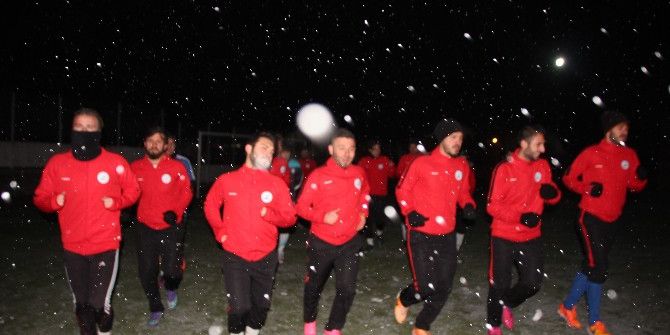 Bilecikspor, Bozüyük Belediyesi İdman Yurdu Maçı Hazırlıklarını Tamamladı