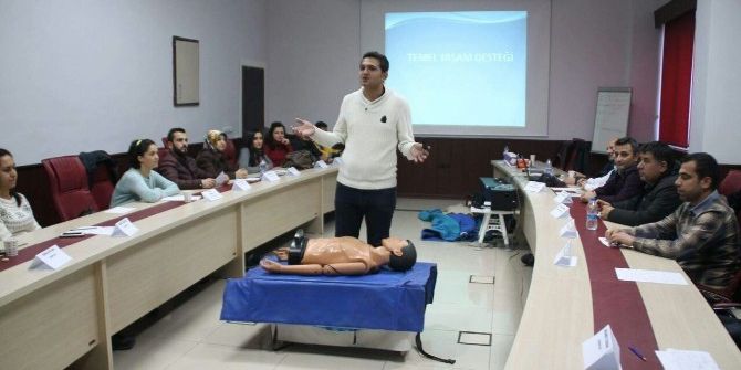 Sağlık Personeline Temel Modül Eğitimi Verildi