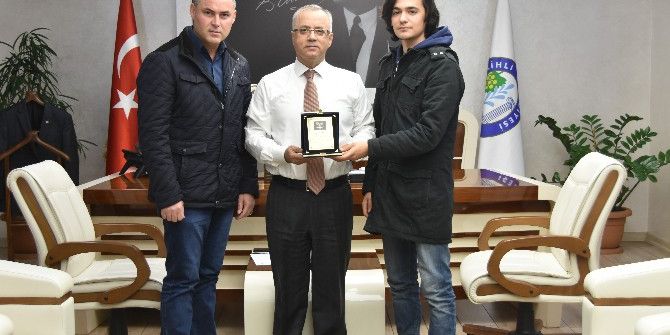 Başkan Kayda Üniversiteli Gençleri Ağırladı