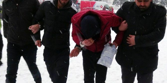 Öğrencileri Gasp Eden 2 Şüpheli Yakalandı