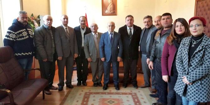 Salihli Mhp’den Kaymakam Çelenkoğlu’na ’Hayırlı Olsun’ Ziyareti