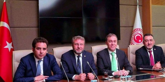 Milletvekillerinden Karayolu Çalışmaları Bilgisi