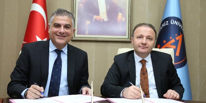 Aü’den Öğrencileri Uygulama Desteği