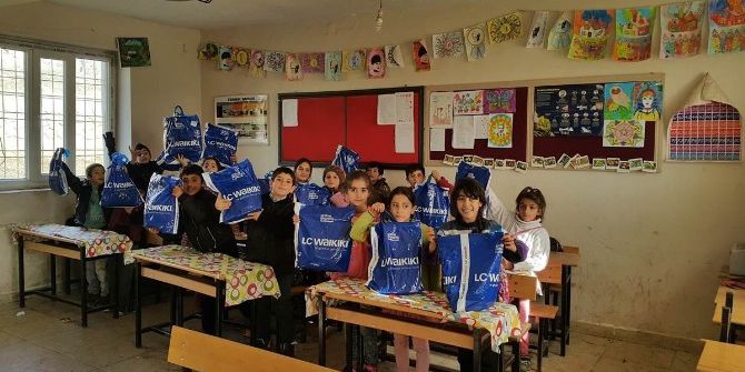 Sason’da 5 Bin 170 Öğrenciye Kışlık Giyim Yardımı Yapıldı