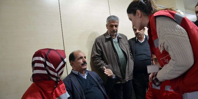 Kayseri’nin ’Kırmızı Melekleri’ Asker Ailelerini Yalnız Bırakmadı