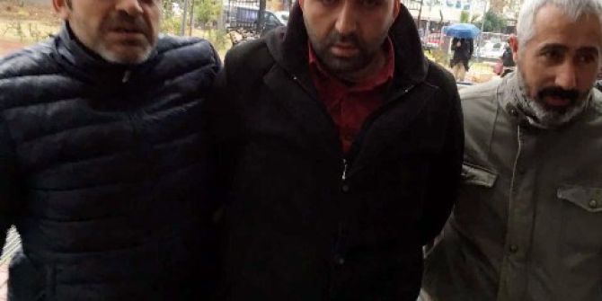 Telefonda Yaşlı Kadınları Dolandıran Zanlı Yakalandı