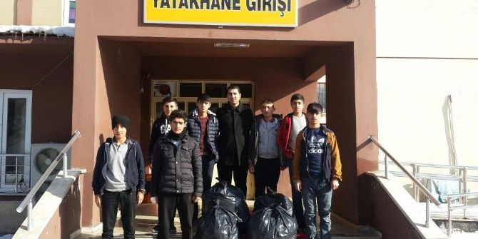 Öğrencilerden Halep’e Yardım