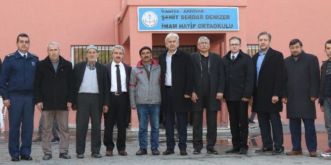 Akhisarlı Şehit Serdar Denizer Anıldı