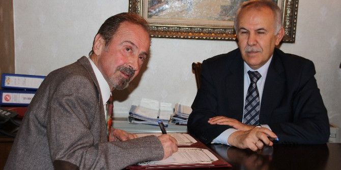 Hayırseverden Eğitime Destek