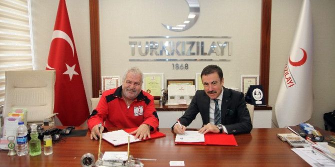 Türk Kızılayı İle Ahid’den Halep İçin İşbirliği Protokolü