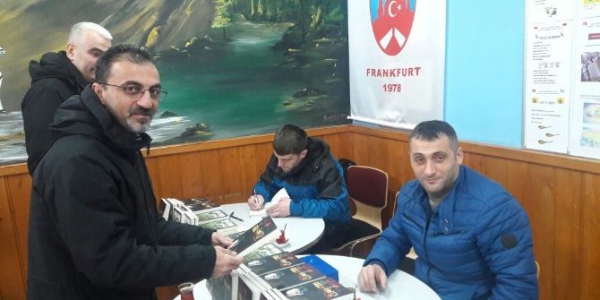 Gazeteci-yazar Şükrü Üçüncü, 2. Polisiye Romanı ’Faili Firar’ı İçin Almanya’da İmza Günü Düzenledi
