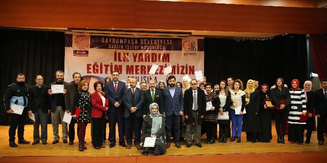 Tıbbi Yardım Eğitimi Kursiyerleri Sertifikalarını Aldı