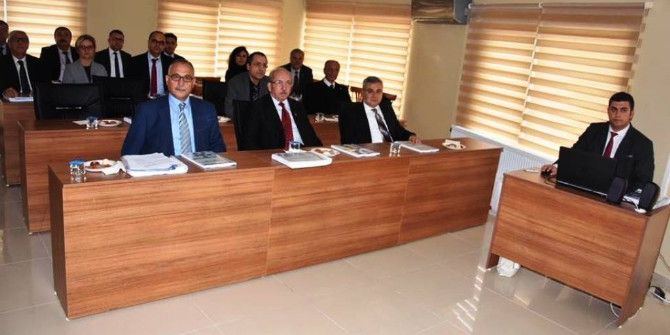 Fen İşleri Dairesi Başkanlığı Başkan Albayrak’a Brifing Verdi