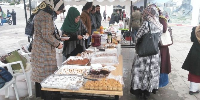Adıyaman Üniversitesinde Halep’e Yardım Kermesi Düzenlendi