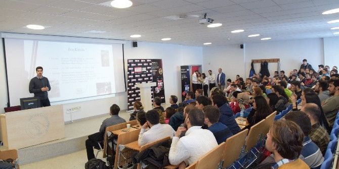 Sporcu Beslenmesine Yönelik Konferans