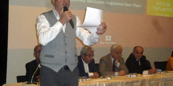 Ataşehir Belediyesi’nde İmar Ve Ruhsat Toplantısı