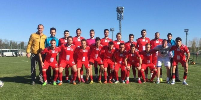 Bilecik Şeyh Edebali Üniversitesi Futbol Takımı Antalya’da 4’de 3 Yaptı