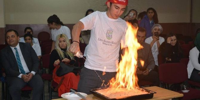 Salihli’de Öğrenciler Arası Yemek Yarışması