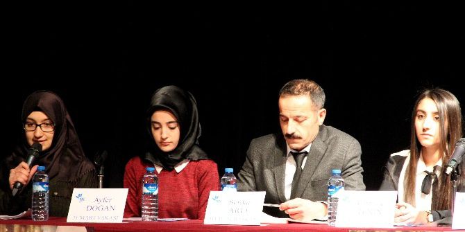 Öğrencilerden Darbe Paneli