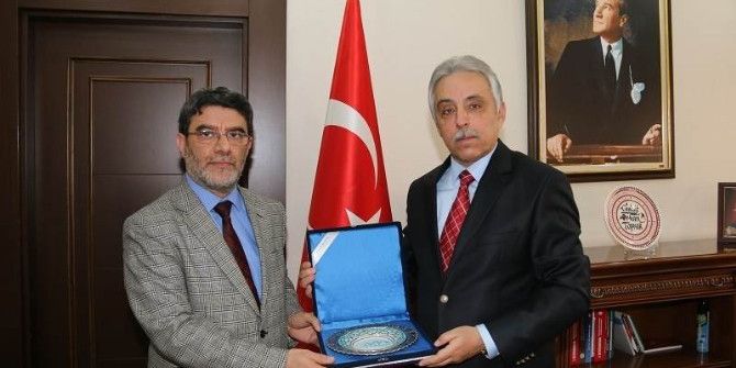 İl Müftüsü Geylani’den Vali Toprak’a Veda Ziyareti