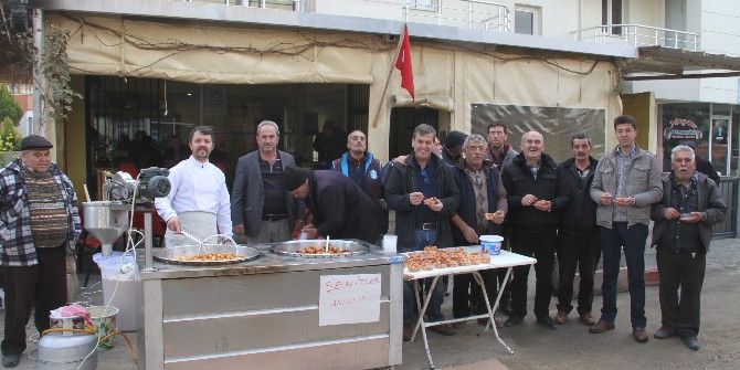 Milas’ta Esnaftan Şehitler İçin Lokma