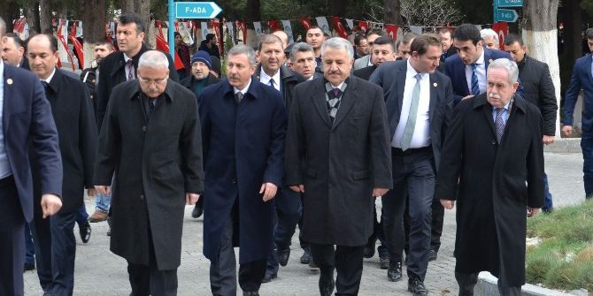 Bakan Arslan, Soma Çevreyolunun Açılışını Yaptı