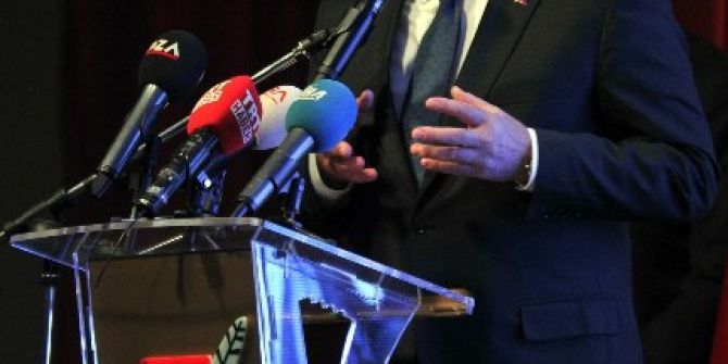 Çavuşoğlu: “Büyükelçi Suikastını Her Yönüyle Aydınlatacağız”