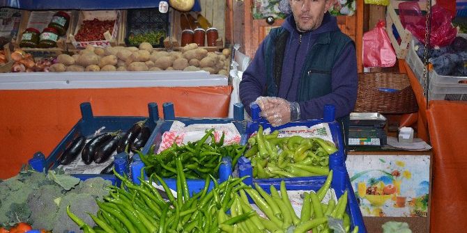 Kar Yağdı, Sebze Fiyatları Yüzde 50 Zamlandı