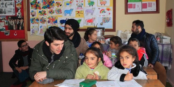 Bayburt Üniversitesi Öğrencilerinden Anlamlı Ziyaret
