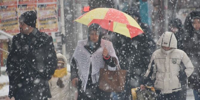 Van’da Kar Yağışı