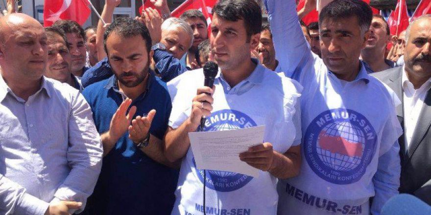 Bitlis’te Darbe Girişimi Protestosu