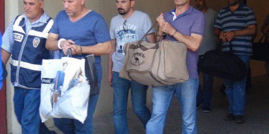 Manisa’da Fetö’cülere Darbe