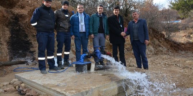 Gördes’in Akpınar Mahallesi Suya Kavuştu