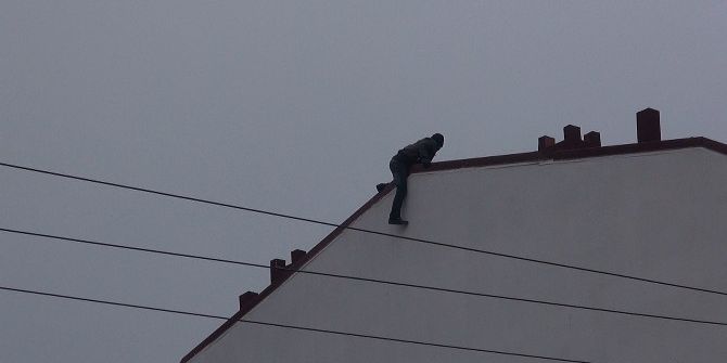 İnşaatın Çatısında İntihara Kalkıştı