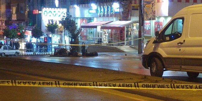 Bursa’da Bomba Paniği...şüpheli Valiz Fünye İle Patlatıldı