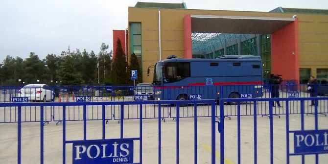 Darbe Girişiminin İlk Askeri Duruşması Denizli’de Başladı