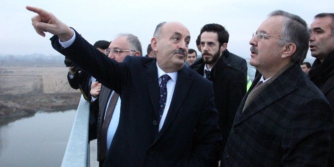 Bakan Müezzinoğlu Karaağaç Köprüsü’nü İnceledi