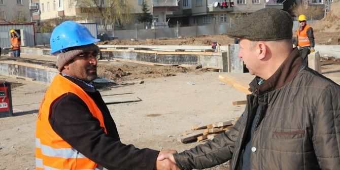 Çolakbayrakdar, Yeni Nesil Pazar Yerlerinin Projesini İnceledi