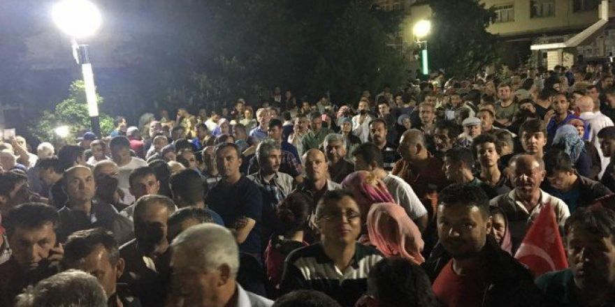 Darbe Girişiminde 3 Cideli Hayatını Kaybetti