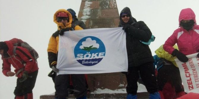 Aydınlı Dağcılar Sarıkamış Zirvesinde