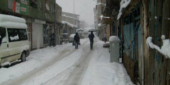 Diyadin’de Okullar Tatil Edildi