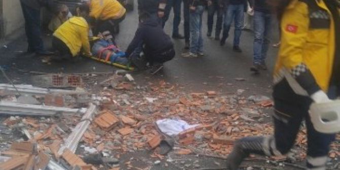 Trabzon’da Balkon Çöktü: 3 Yaralı