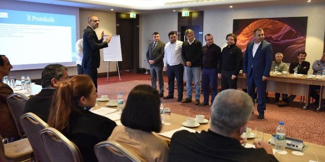 Kepez Bürokratlarına “Protokol Ve Temsil Eğitimi”