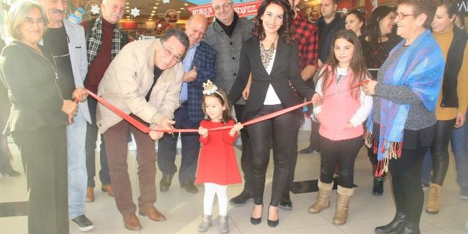 "Aşk" Fotoğraf Sergisi Açıldı